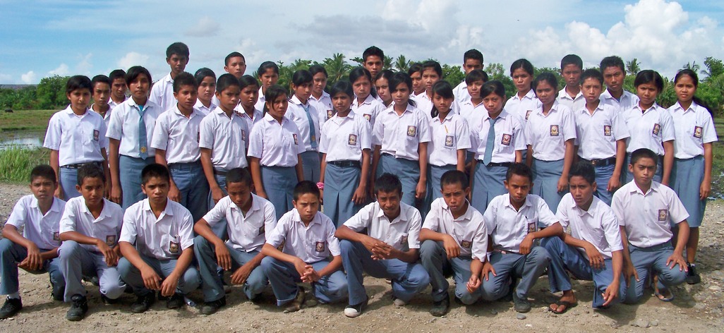 34 - SMTK School Students